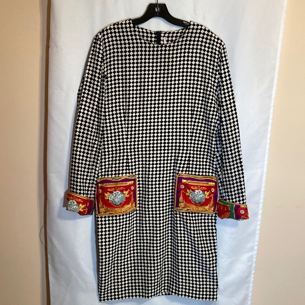 Vintage Silk Black and White Dress. Size 16